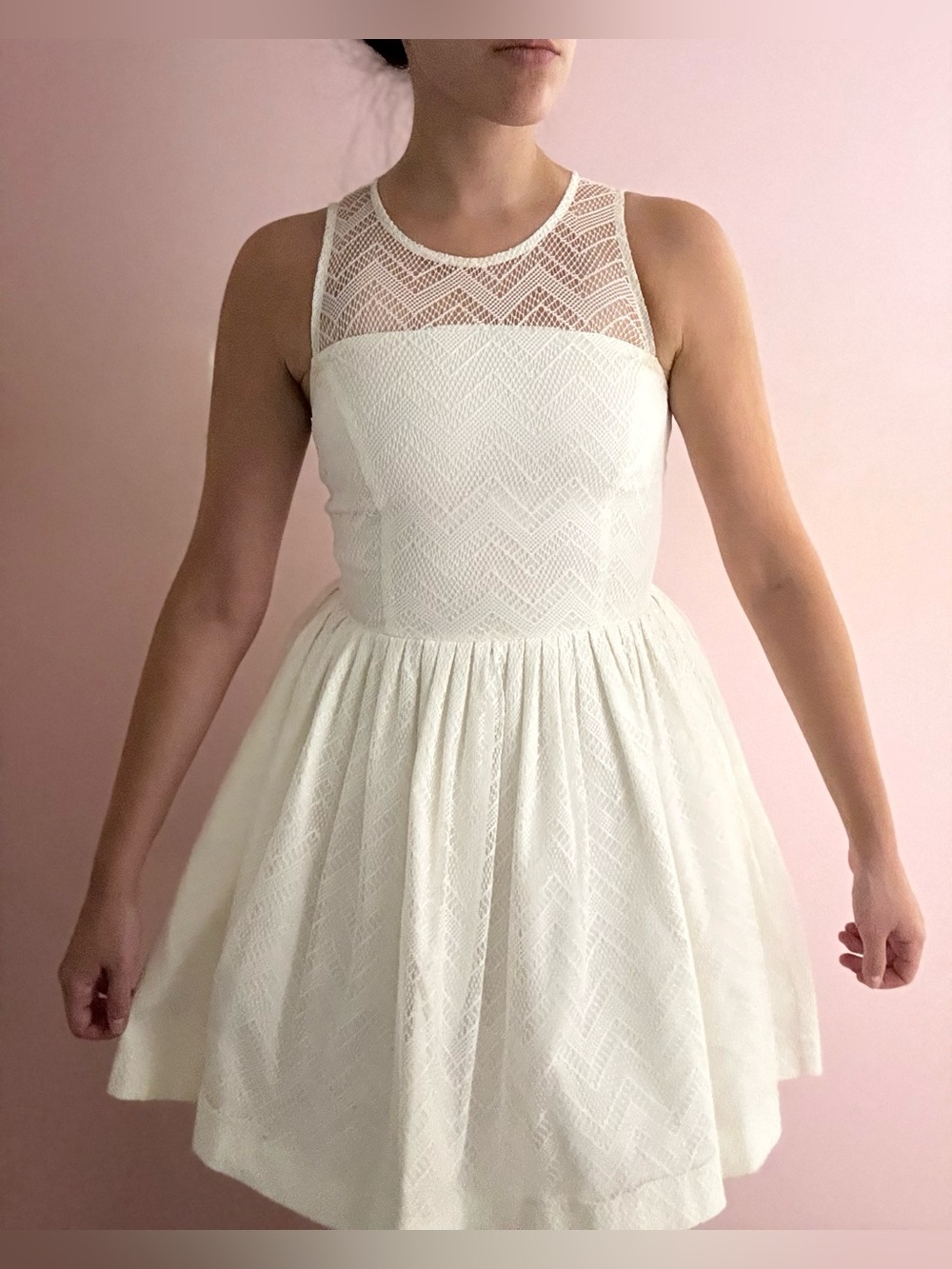 Armani Exchange white lace adult size 2